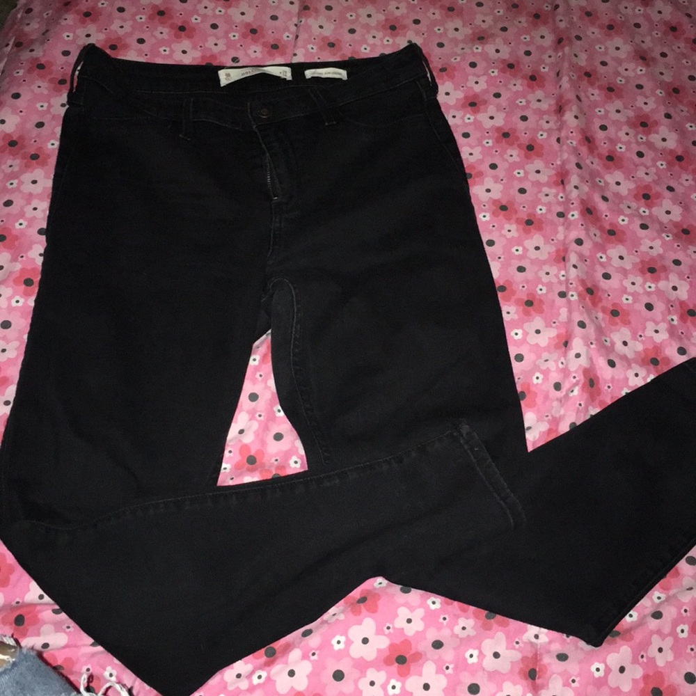 Hollister jeans